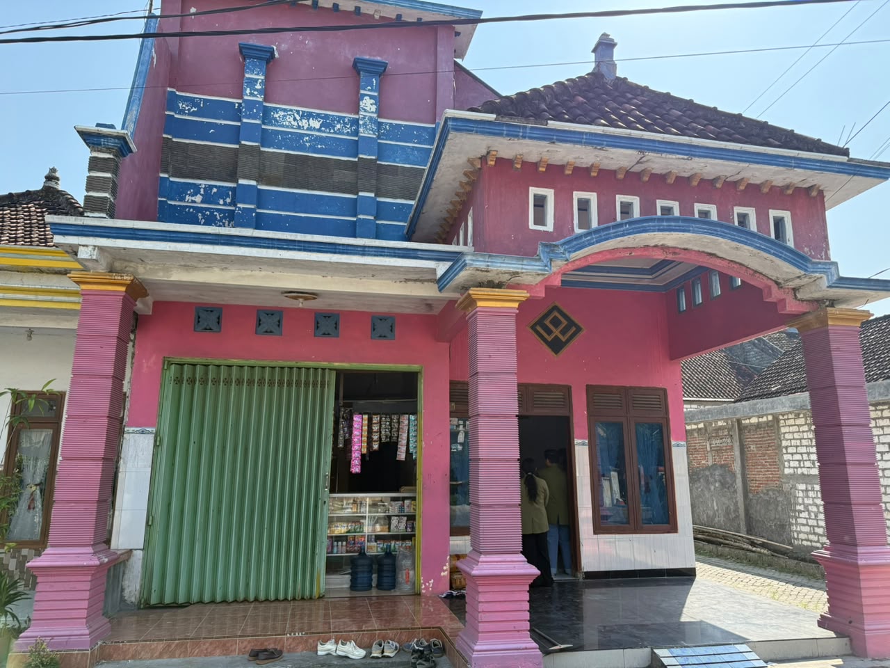 Toko Kelontong Pink